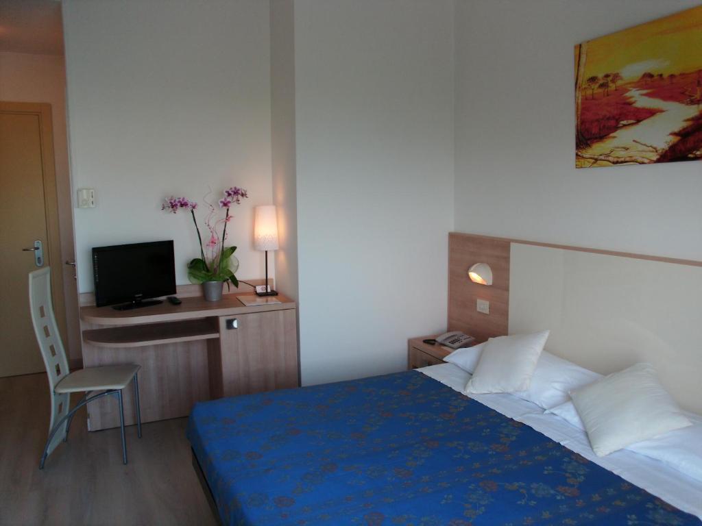 Hotel Sahara Milano Marittima Ruang foto